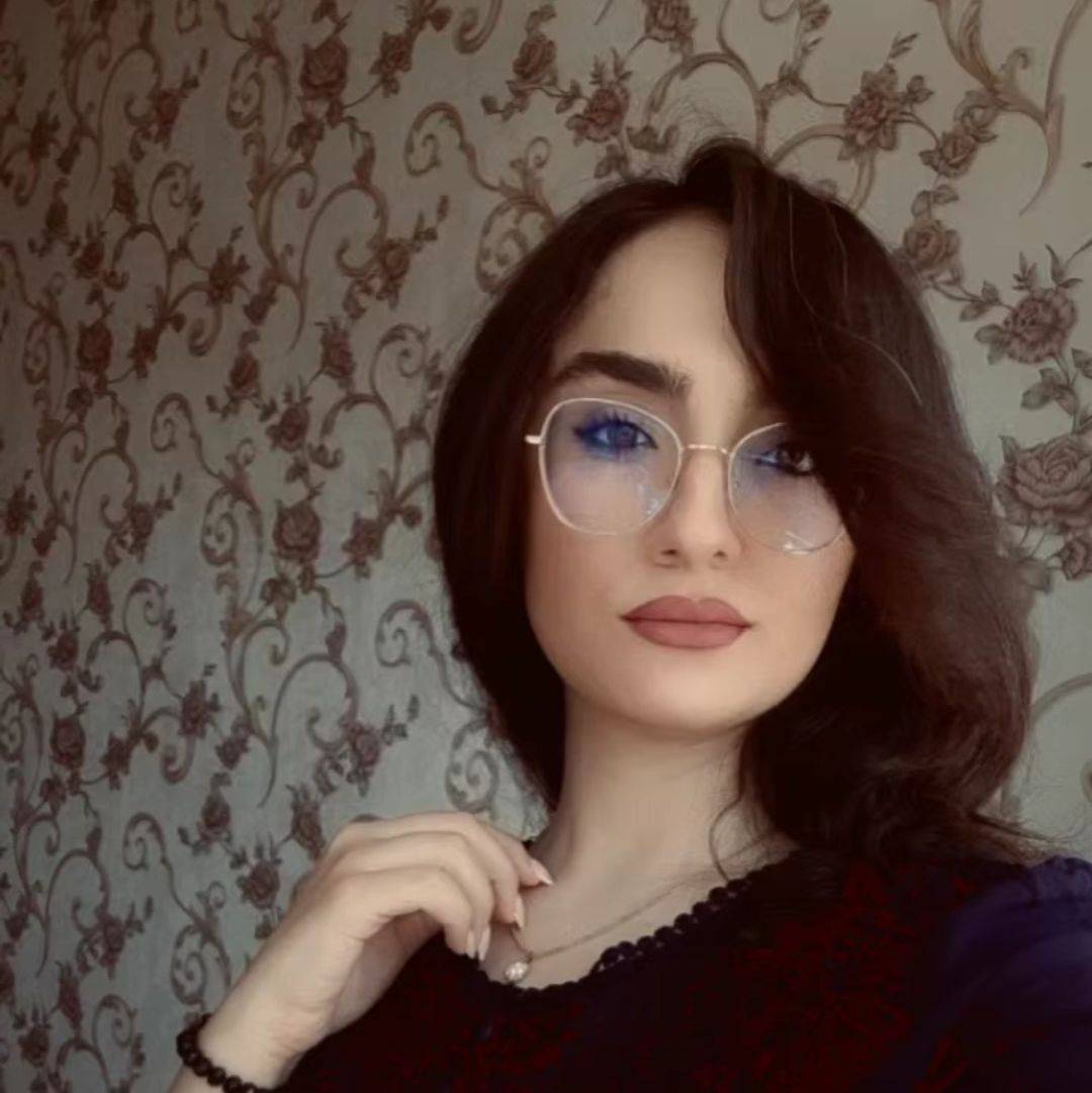 مادر نهال علیدوست